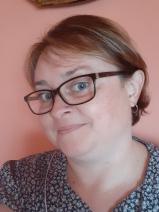 Sziasztok! Melinda vagyok. Komoly előszállási társkereső férfiak jelentkezését várom.