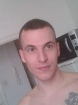 Sziasztok! István vagyok. Komoly badacsonytomaji párkereső nők jelentkezését várom.