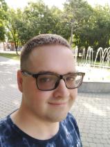 Sziasztok! Joci vagyok. Komoly nagyrábéi párkereső nők jelentkezését várom.