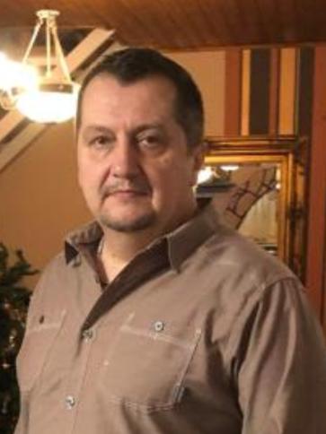 Lászlo, 56 éves töttösi társkereső férfi profil fotója