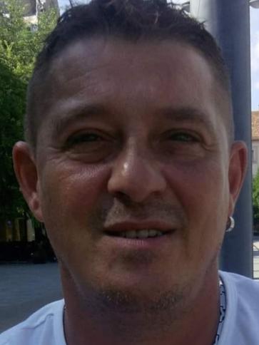 Nándi, 54 éves franciaországi társkereső férfi profil fotója