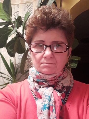 Jutka, 63 éves simontornyai társkereső nő profil fotója
