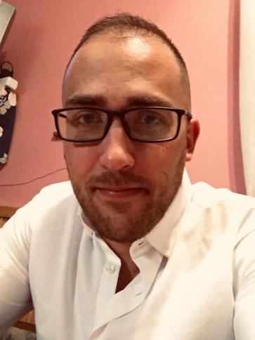 József, 32 éves vanyarci társkereső férfi profil fotója
