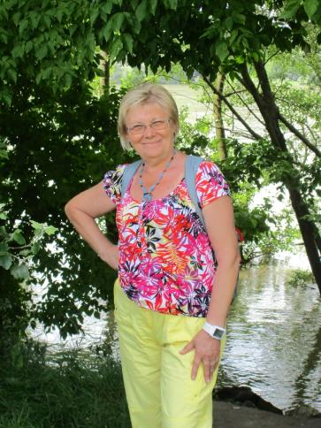 Marika, 76 éves Budapest XX. kerületi társkereső nő profil fotója