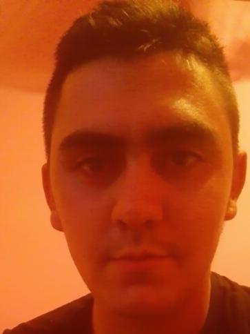 Attila, 32 éves ópusztaszeri társkereső férfi profil fotója
