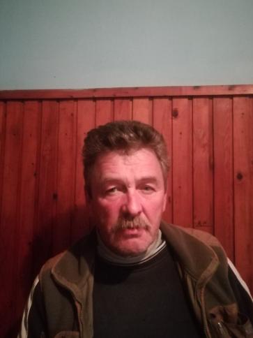 Miklós, 61 éves nyírgelsei társkereső férfi profil fotója