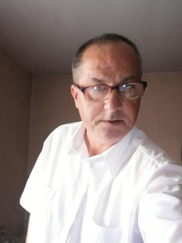 Tamás, 53 éves zalabaksai társkereső férfi profil fotója