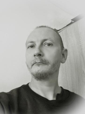 András, 52 éves nagyvázsonyi társkereső férfi profil fotója