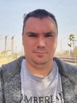 Sziasztok! Zoltán vagyok. Online demecseri randizni vágyó nők kattinsatok a kedvenc gombra.