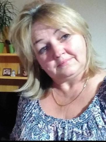 Csilla, 56 éves mihálygergei társkereső nő profil fotója