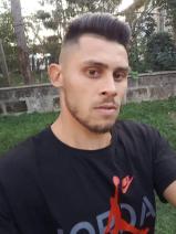 Sziasztok! Attila vagyok. Online verpeléti randizni vágyó nők kattinsatok a kedvenc gombra.