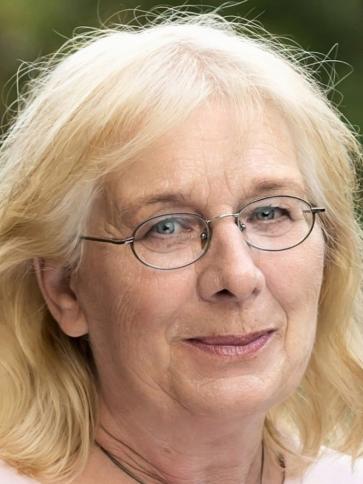 Ágnes, 66 éves nagykovácsi társkereső nő profil fotója