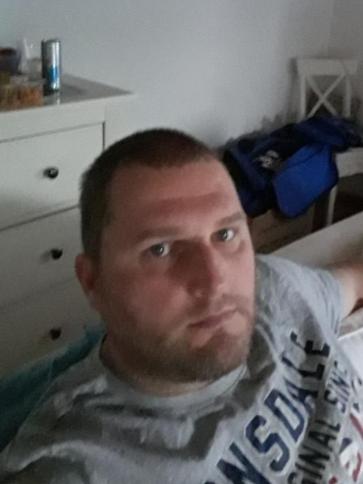 Adorján, 44 éves nemesnádudvari társkereső férfi profil fotója