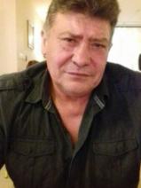 Sziasztok! Lajos vagyok. Ingyenesen megismerhető ráckevei nőkkel randiznék.