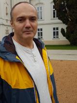 Sziasztok! Csaba vagyok. Online martonvásári randizni vágyó nők kattinsatok a kedvenc gombra.