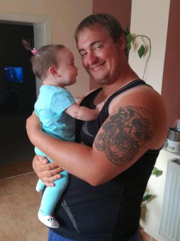 Richárd, 29 éves martfűi társkereső férfi profil fotója