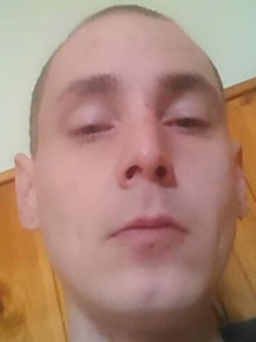Csaba, 36 éves nagyigmándi társkereső férfi profil fotója