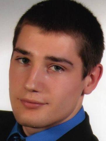 Miklós, 30 éves tiszakécskei társkereső férfi profil fotója