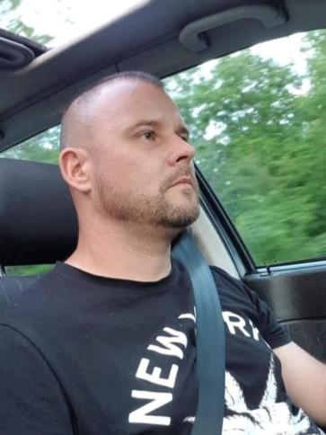 László, 41 éves nyírbátori társkereső férfi profil fotója