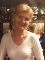 Sziasztok! Ildikó vagyok. Online lőrinci randizni vágyó férfiak jelöljetek kedvencnek.