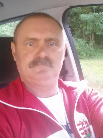 Misi, 61 éves ecsegi társkereső férfi profil fotója