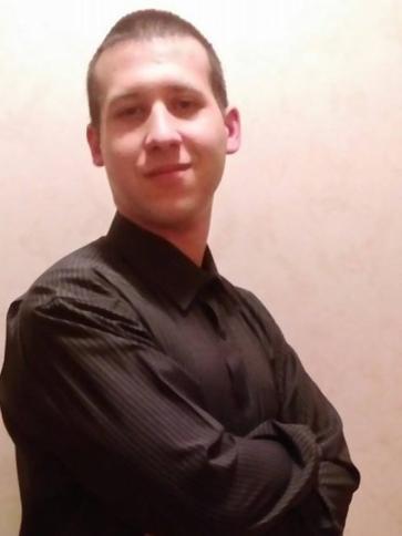 Dávid, 29 éves sárszentmihályi társkereső férfi profil fotója