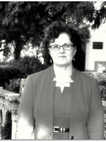 Veronika, 62 éves Budapest XIX. kerületi társkereső nő profil fotója Veronika, 62 éves Budapest XIX. kerületi társkereső nő profil fotója
