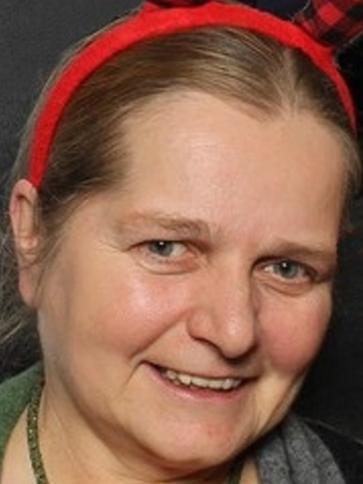 Csilla, 58 éves pomázi társkereső nő profil fotója