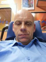 Sziasztok! Sándor vagyok. fényképes törökszentmiklósi társkereső keresztény nők írjatok.