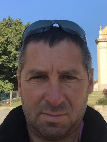 Tápi, 57 éves balatonboglári társkereső férfi profil fotója