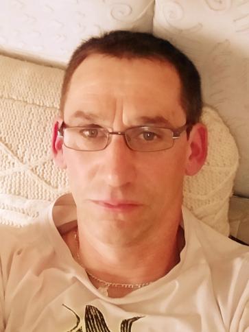 Tibor, 52 éves igari társkereső férfi profil fotója
