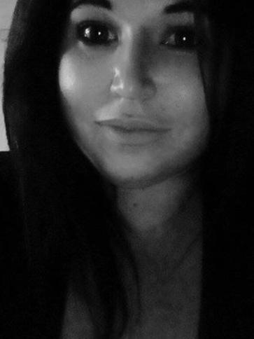 Vivien, 31 éves újfehértói társkereső nő profil fotója