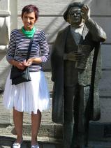 Sziasztok! Bori vagyok. Diplomás jászberényi párkereső férfiakat keresek randizni.