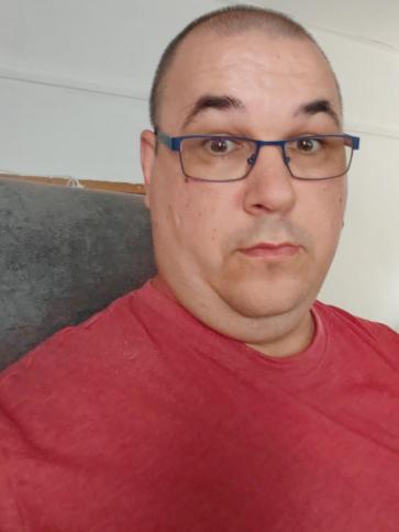 István, 38 éves ösküi társkereső férfi profil fotója