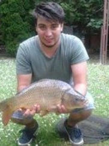 Beni, 26 éves gárdonyi társkereső férfi profil fotója