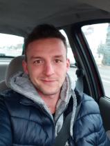 Sziasztok! Balázs vagyok. Komoly szeremlei párkereső nők jelentkezését várom.