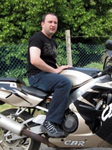 Zoltán, 46 éves dunaföldvári társkereső férfi profil fotója