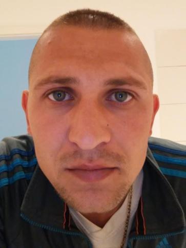 Jani, 36 éves letenyei társkereső férfi profil fotója