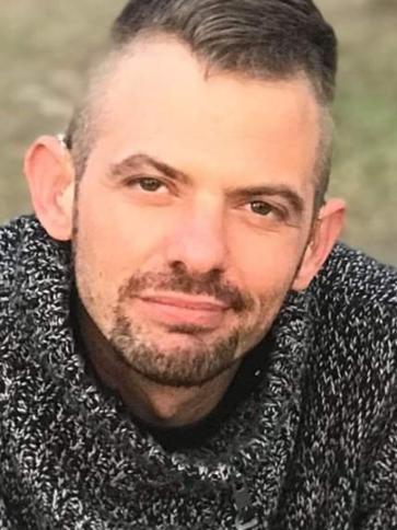 Isti, 36 éves bólyi társkereső férfi profil fotója