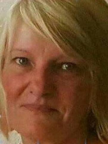 Orsolya, 58 éves alsópetényi társkereső nő profil fotója