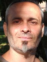 Sziasztok! Balazs vagyok. Komoly karancssági párkereső nők jelentkezését várom.