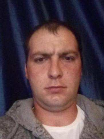 Krisztián, 35 éves mátramindszenti társkereső férfi profil fotója