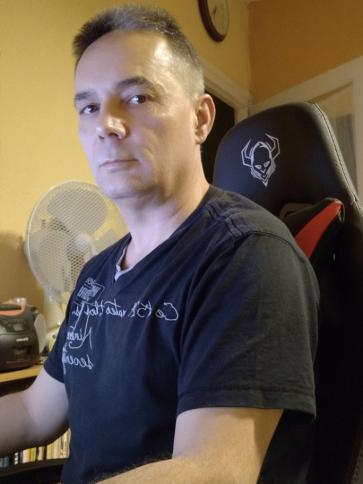 Zoltán, 58 éves bonyhádi társkereső férfi profil fotója