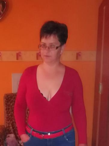 Csehi, 47 éves porcsalmai társkereső nő profil fotója