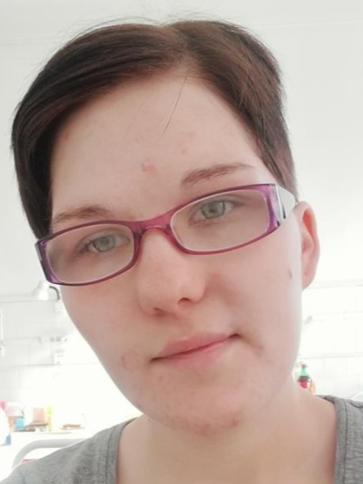 Adrienn, 30 éves abai társkereső nő profil fotója