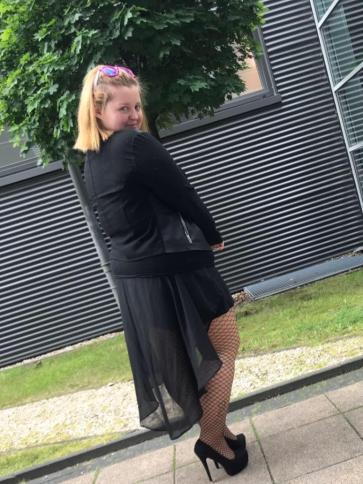 Reni, 30 éves Budapest XIV. kerületi társkereső nő profil fotója