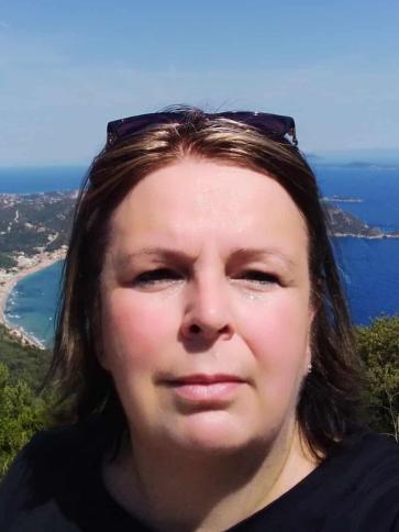 Ági, 53 éves Budapest XVII. kerületi társkereső nő profil fotója Ági, 53 éves Budapest XVII. kerületi társkereső nő profil fotója