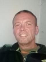 Sziasztok! László vagyok. Komoly pilisborosjenői párkereső nők jelentkezését várom.