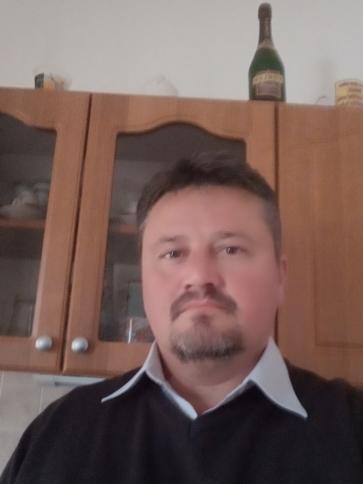 Zsolt, 47 éves ráckevei társkereső férfi profil fotója