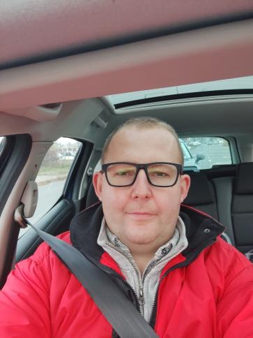Zoltán, 36 éves görcsönyi társkereső férfi profil fotója